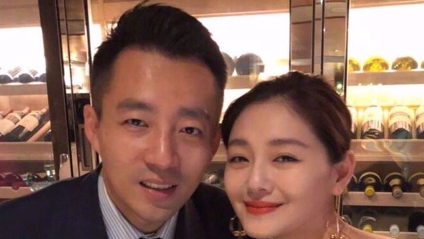 大S与前夫汪小菲育有一对儿女。 大S与前夫汪小菲育有一对儿女。