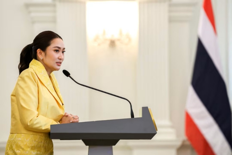 泰国总理佩通坦明日(5日)访华,冀回复中国游客到泰国的信心。路透社 泰国总理佩通坦明日(5日)访华,冀回复中国游客到泰国的信心。路透社