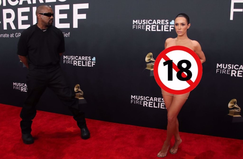 美国饶舌歌手“侃爷”坎耶·维斯特（Kanye West），和老婆比安卡（Bianca Censori）现身格莱美奖红毯，比安卡的衣着几乎完全透明。