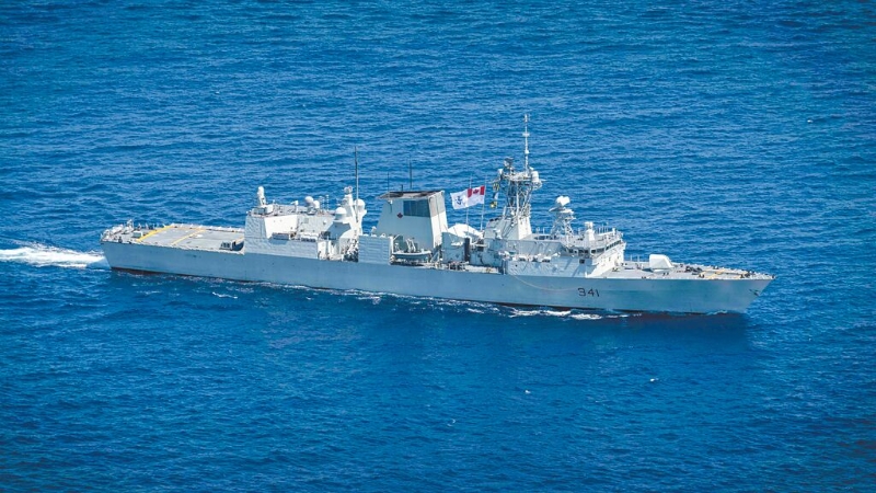 加拿大皇家海军哈利法克斯级巡防舰渥太华号（HMCS Ottawa-FFH 341）16日通过台湾海峡。