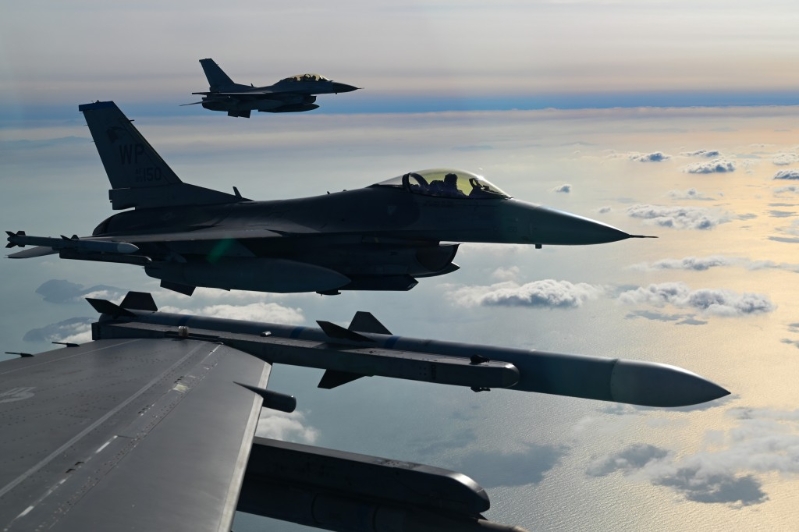 韩国空军主力KF-16战机。 US Air Force