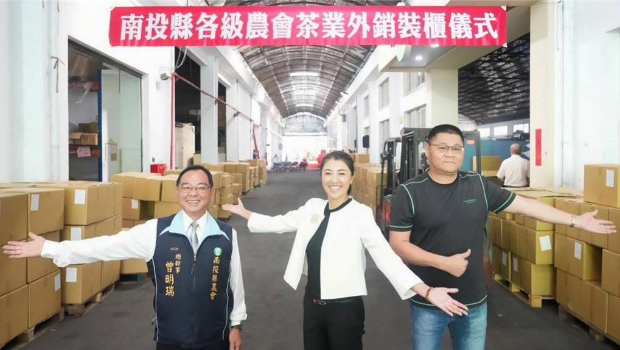 南投县长许淑华2023年率团至杭州西湖参加“两湖论坛”，大陆采购茶叶等农产品。