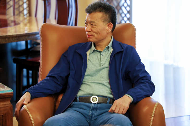 佳兆业集团控股主席郭英成
