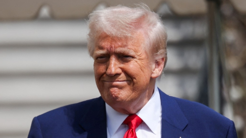 特朗普宣布将签行政命令让TikTok运行多75天