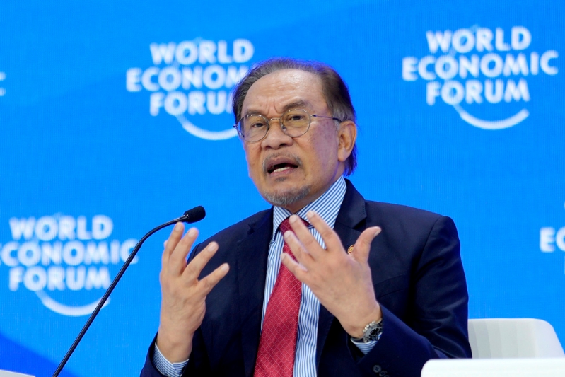 美国总统特朗普对马来西亚课征24%对等关税，大马首相安瓦尔7日批评特朗普的关税措施缺乏正当性、计算方式令人质疑。美联社