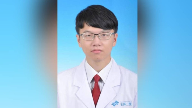 浙江省玉环市第二人民医院骨科医生陈喆，日前工作期间突发呼吸心跳骤停猝死。
