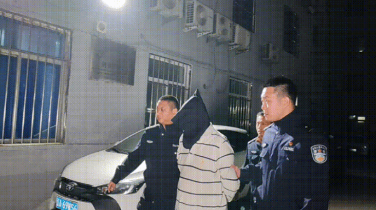 疑犯被沈阳警方从北京押解回沈阳。
