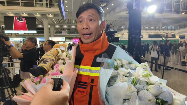 缅甸地震｜救援队员称灾区“每日每秒都辛苦”，幸“兄弟”互相鼓励渡过