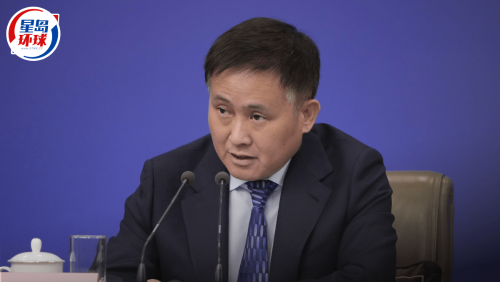 潘功胜
