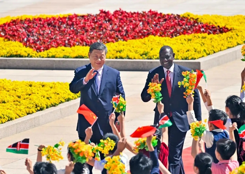 习近平主席会见肯尼亚总统