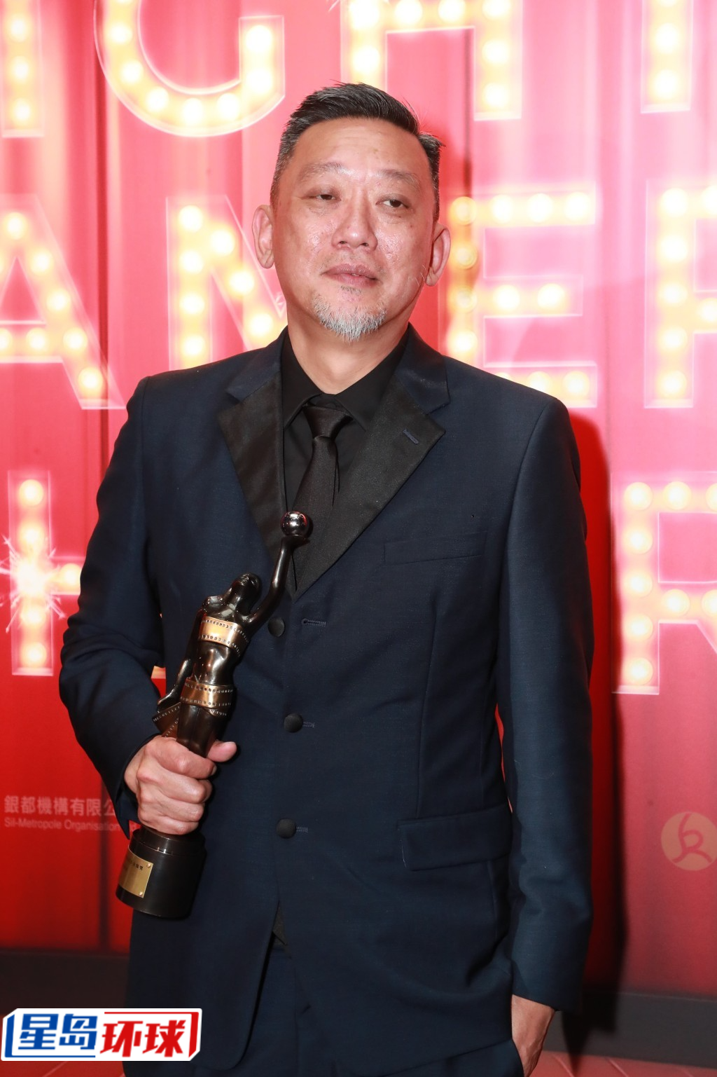 郑保瑞夺得“最佳导演”。