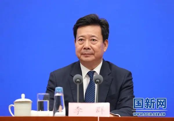 李群