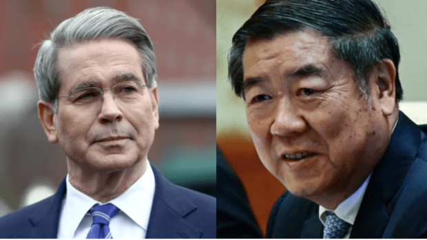 国务院副总理何立峰（右）将于周五起访问瑞士4日，期间与美国财长贝森特进行中美经贸高层会谈