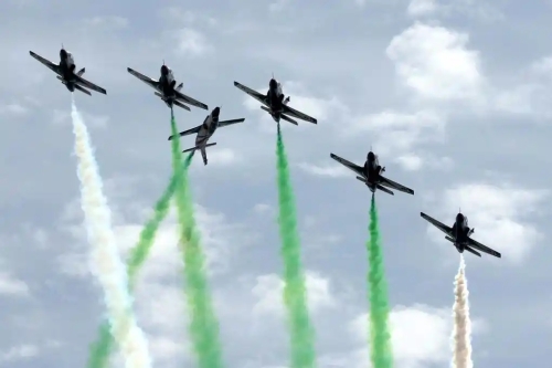 2020年2月，巴基斯坦空军在卡拉奇举办飞行表演