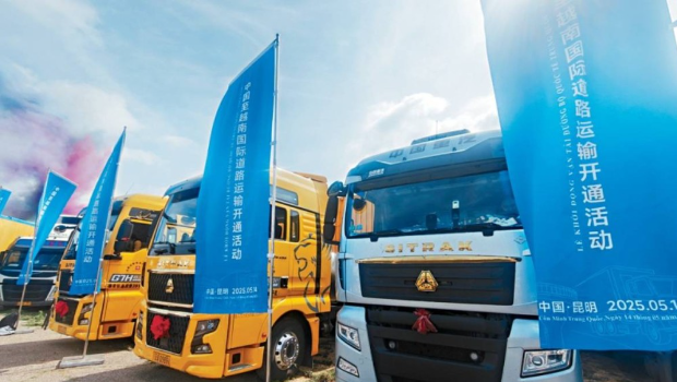 中国至越南河内国际运输线路开通。中新社