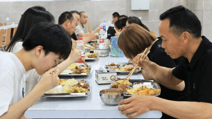 示意图 示意图
