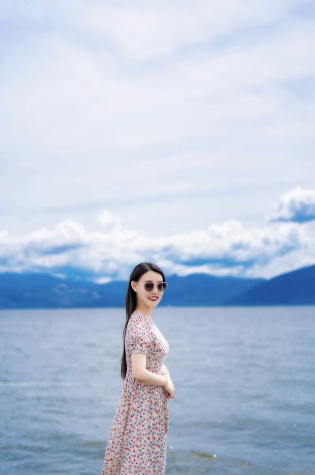 李女士怀孕前容貌清秀。
