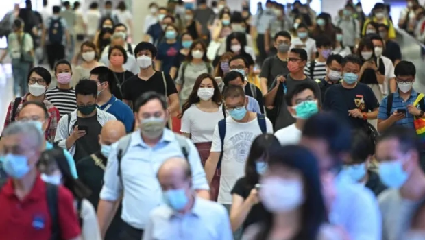 【公务员政策】快！港府悄悄放宽招聘门槛？小语种人才成紧缺人才，必要时非永居也能任职？