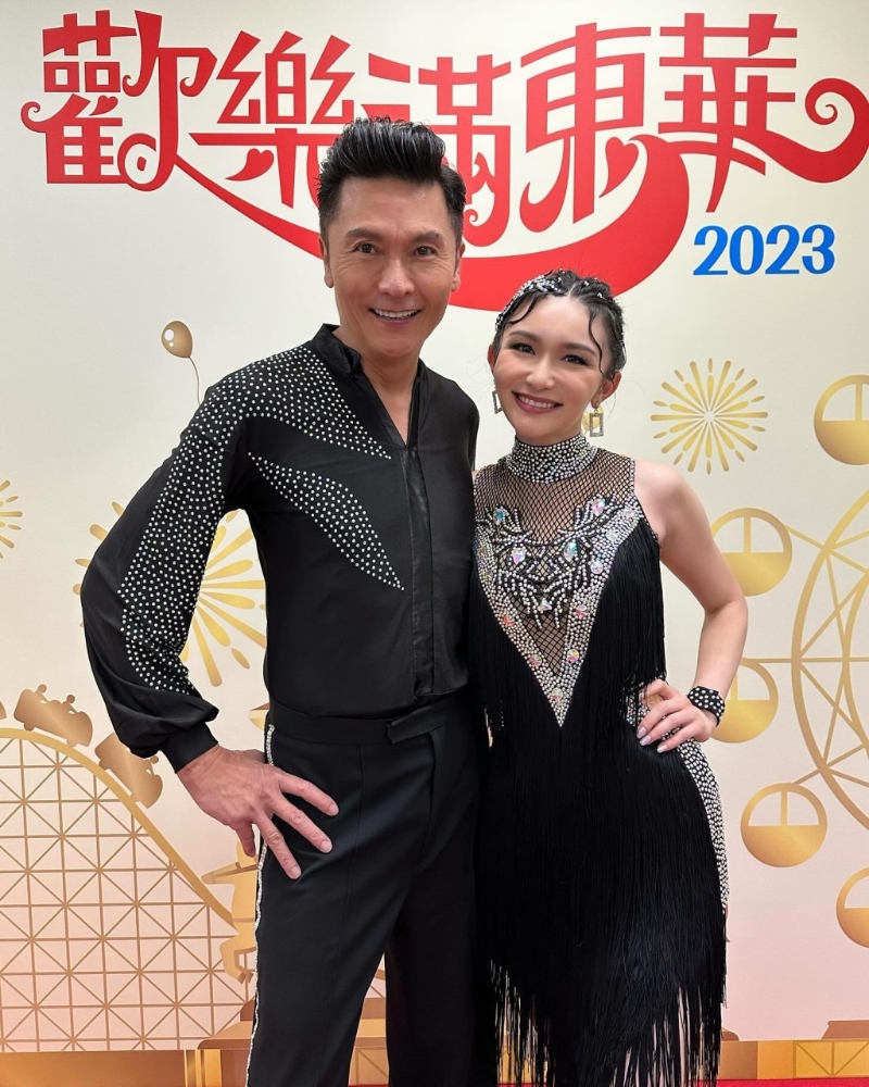关礼杰与女儿关枫馨（右）不时父女档上节目。