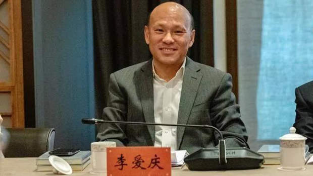 李爱庆被传以投资项目换取美男。