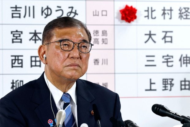 石破茂面临逼宫