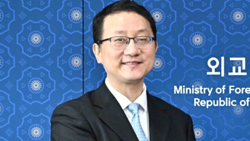 外交部亚洲司司长刘劲松就林佳龙访日，紧急约谈日本驻中使馆首席公使横地晃。
