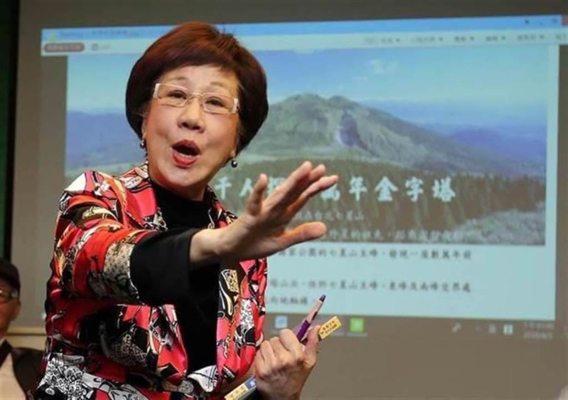 吕秀莲
