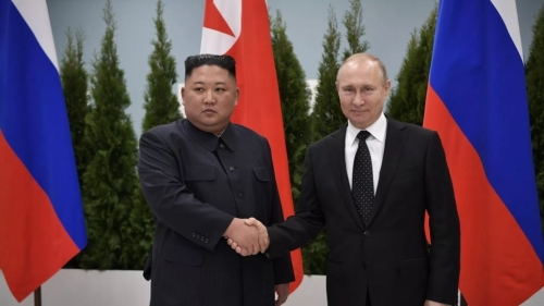 普京与金正恩在北京举行双边会谈