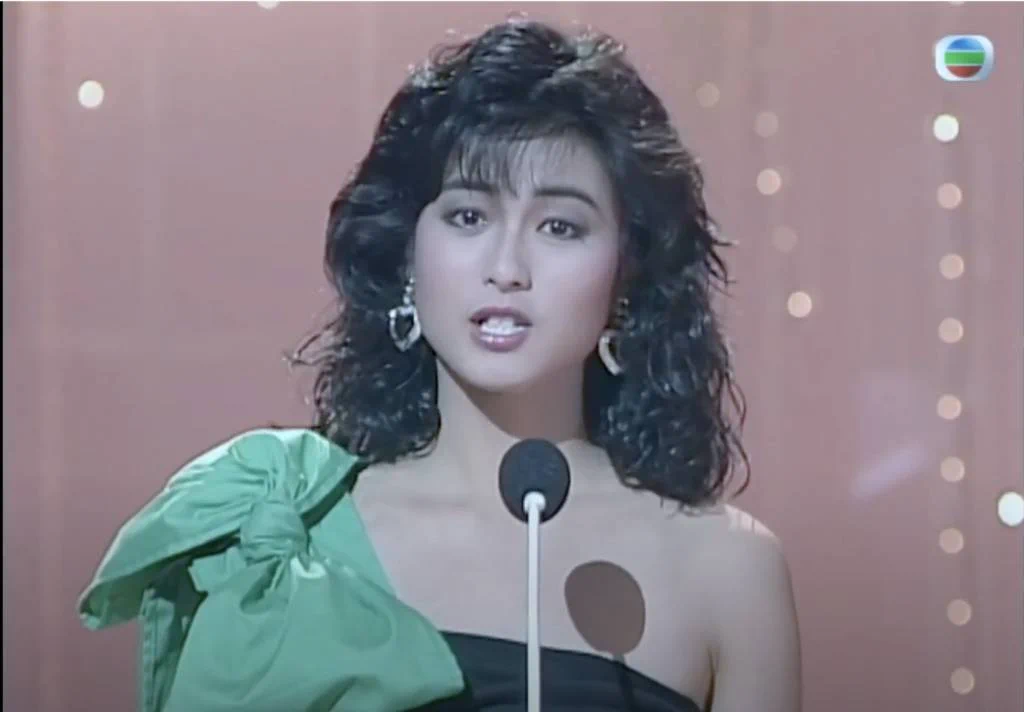 林颖嫺是1987年的港姐季军。