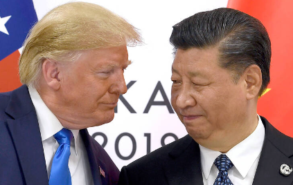 关税战2.0 | 港股跌少一半，收挫400点，北水198亿捞货，中芯紫金逆市升，分析：入市仍首选科技股