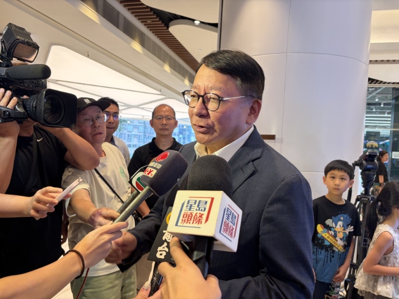 陈国基提到，过去4年新一届立法会展现出新的议政风貌。