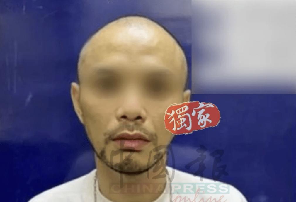马国《中国报》公开的两张独家照片，其中一张为黄明志遭警方押返警局调查。