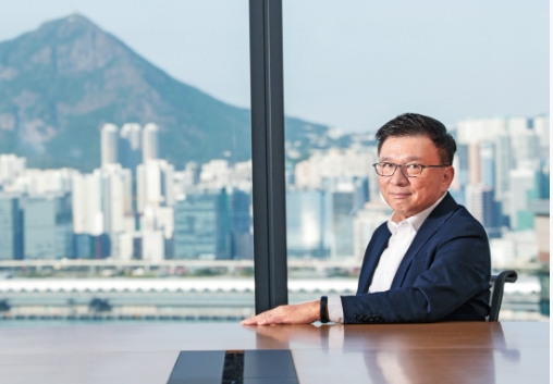 香港科技大学工商管理学院兼任教授陈家强指出，企业出海已非新话题，早于十多年前已取得显著成功。