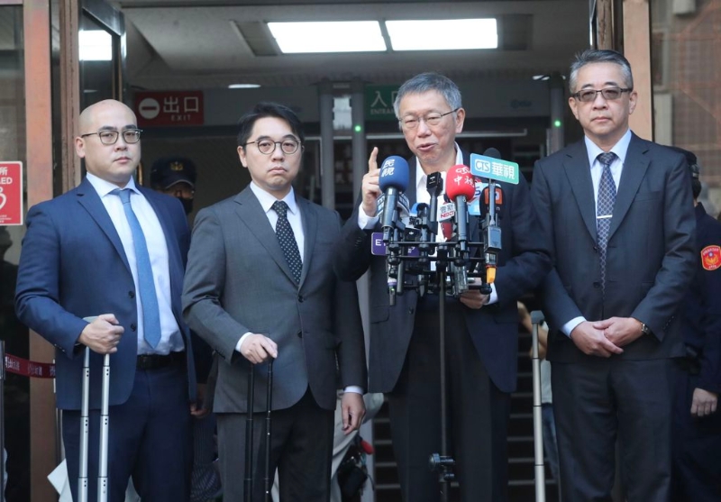 柯文哲狂轰法庭直播沦“事后纪录片”