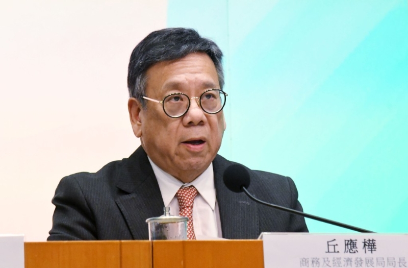 商务及经济发展局局长丘应桦亦对苏锦樑逝世表示深切哀悼