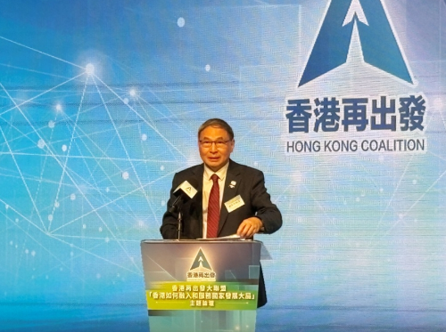 梁振英3
