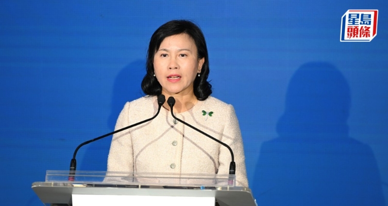 陈美宝表示，首天反应理想，100个名额预约近乎爆满。