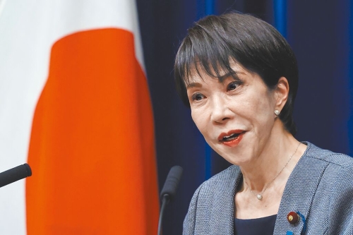 日本共同社29日透露,高市政府为修改《国家安全保障战略》等安保相关三份文件,拟于明年夏天制定纲要。 日本共同社29日透露,高市政府为修改《国家安全保障战略》等安保相关三份文件,拟于明年夏天制定纲要。