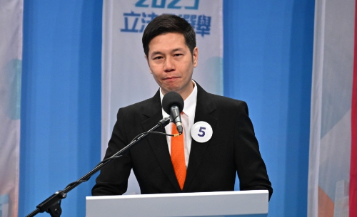预算案