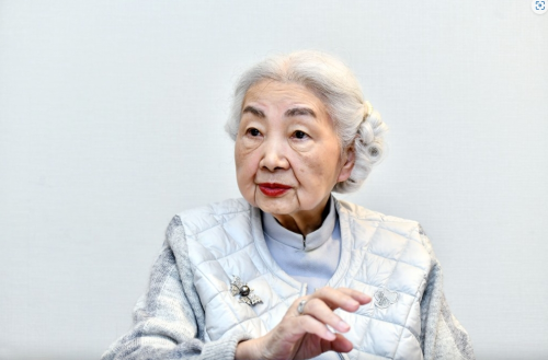 黎1