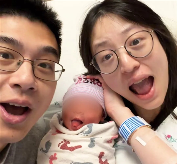 千万粉丝网红晒妻子生产引众怒 博主委托律师回应：尺度考虑不周 视频系夫妻共同意愿拍摄
