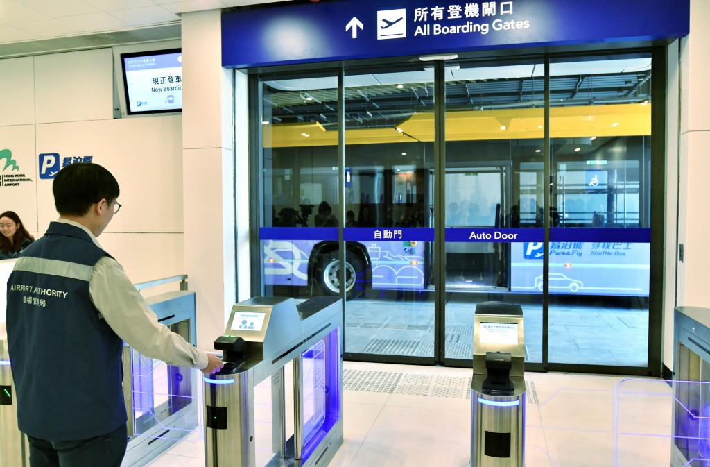 “粤车南下”措施于去年底推行以来，机场转机停车场已有超过7000宗帐户申请。
