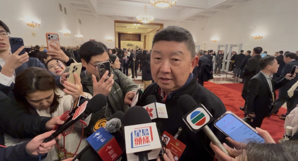 港区全国政协委员、港台经济文化合作协进会主席李大壮。
