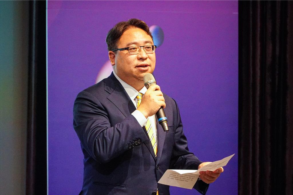 黄世杰