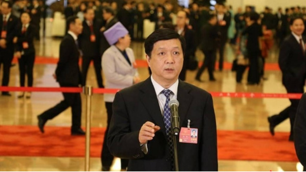 去年1月被免职的“歼-20之父”杨伟，其在中科院的简历被删除。人民网