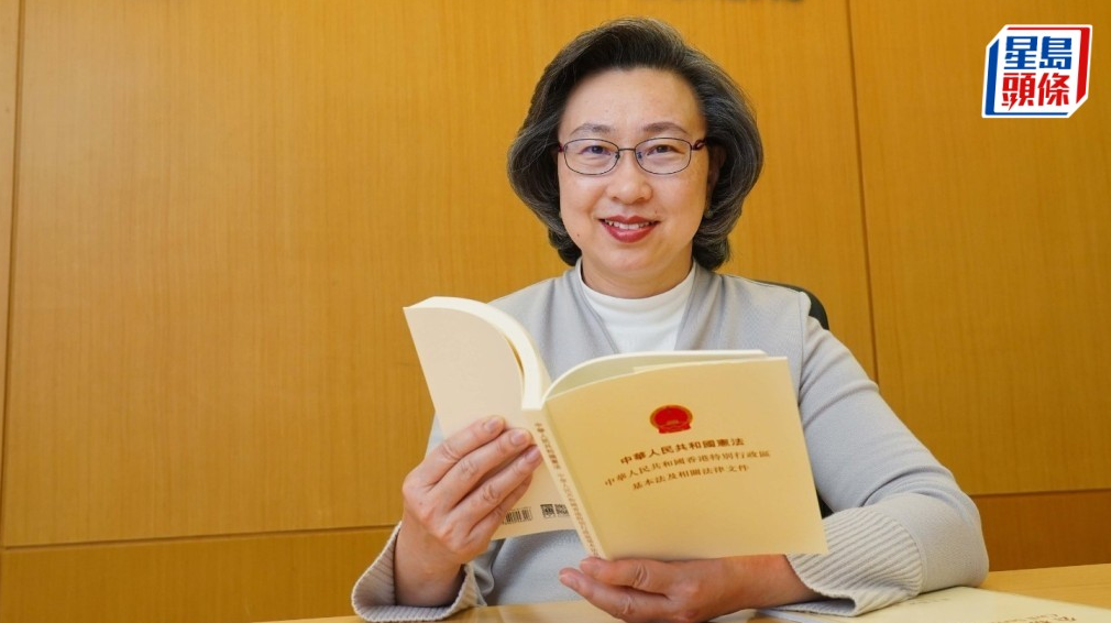 杨何蓓茵