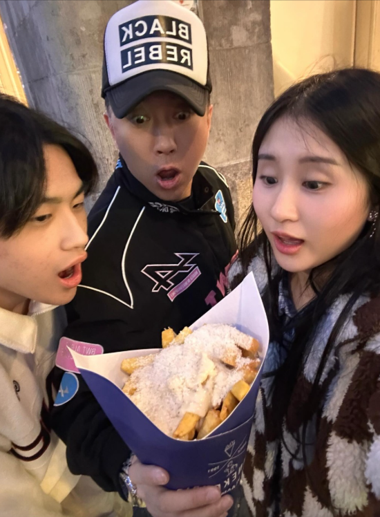 林子博子女暴风式成长。
