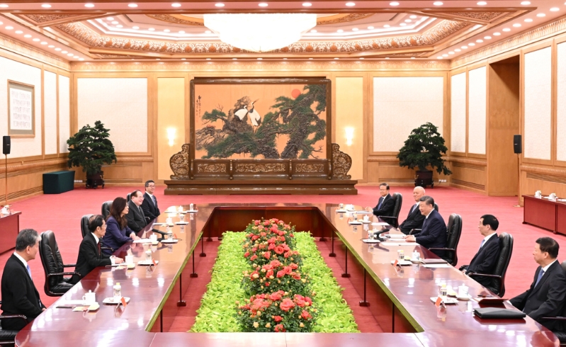 郑丽文 郑丽文