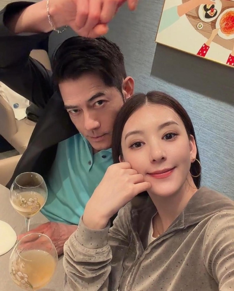 郭富城与方媛结婚后，每到重要节日都会发文放闪。