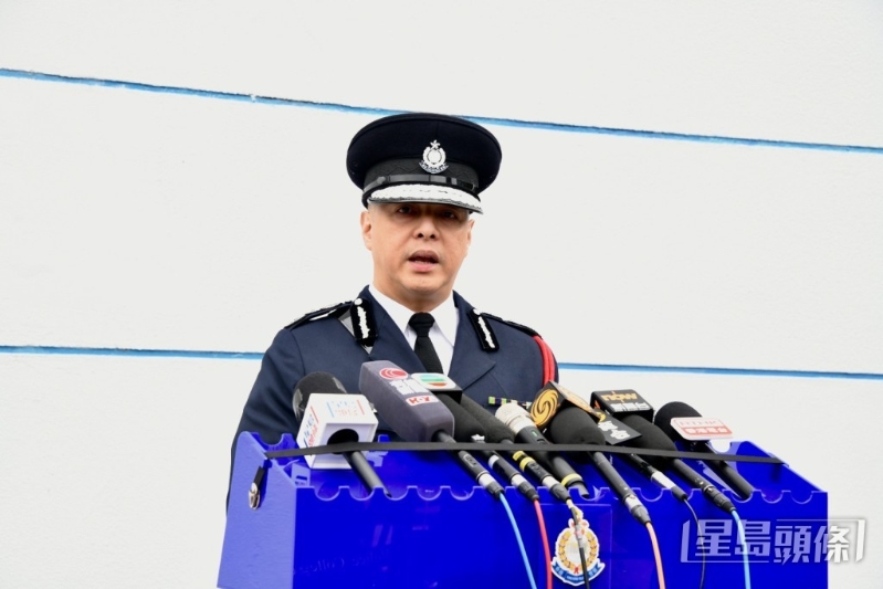 警务处处长周一鸣出席警察学院结业会操后会见传媒。 警务处处长周一鸣出席警察学院结业会操后会见传媒。